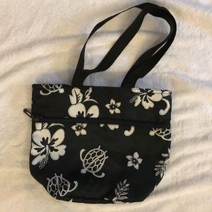 🌺 Hawaiian Print Purse🏝